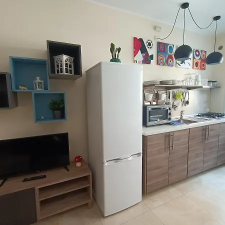 Friends & Family - Free Parking Car Apartamento Catânia